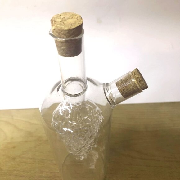2 Spout Clear Glass Cruet with Grape Cluster Inside Oil and Vinegar 8 Inches - Picture 5 of 6